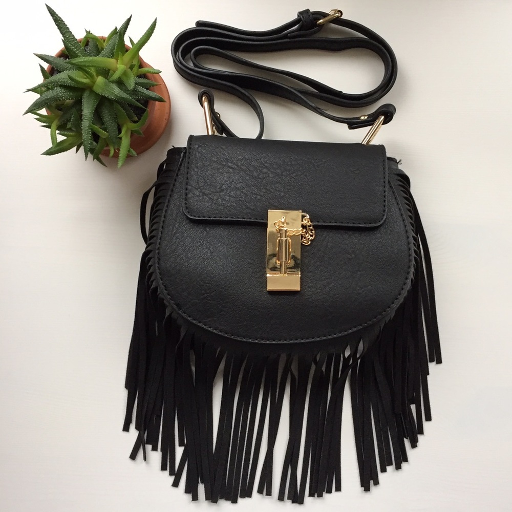 Black Fringe Handbag with Gold Hardware 🖤✨