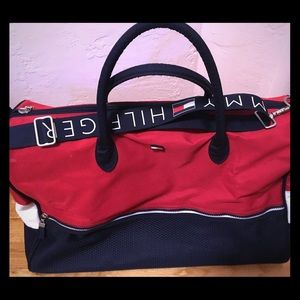 Tommy Hilfiger Red/White/Navy Duffle Bag-Unisex