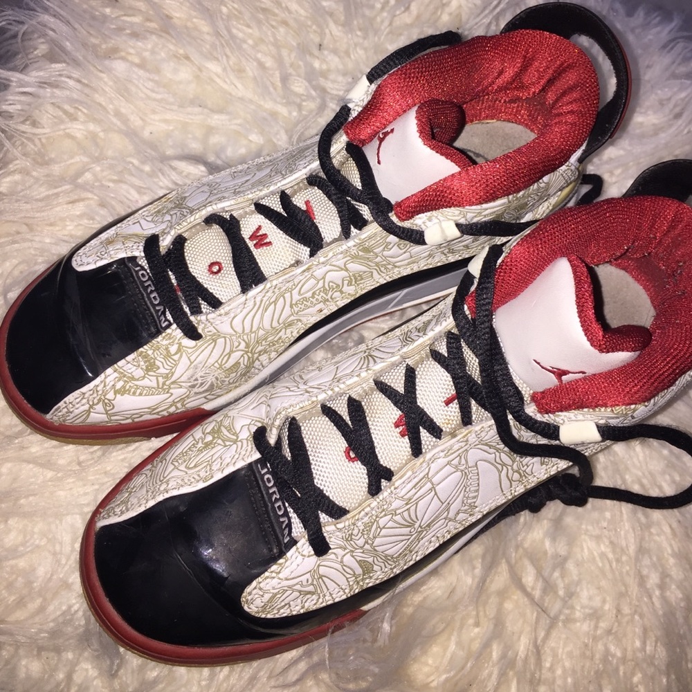 Jordan Dub Zero White & Red