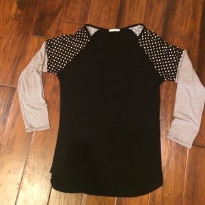 Le Liz shirt from Stitch Fix size medium.
