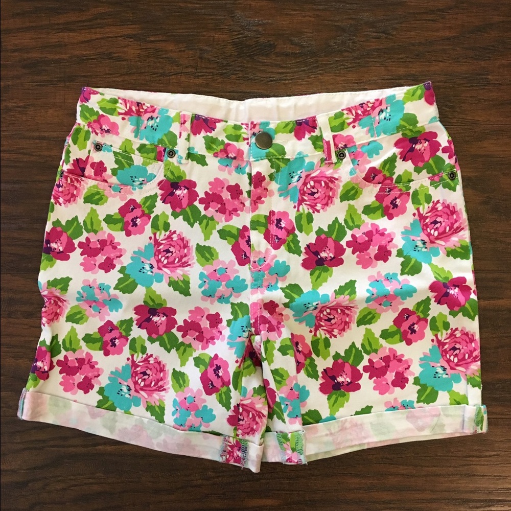 Girls floral cuffed jean shorts