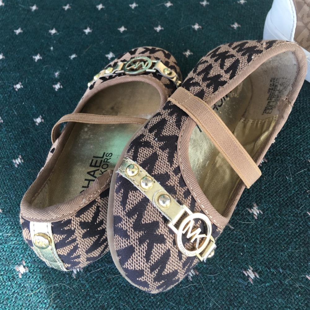 Michael Cors toddler shoes size 7