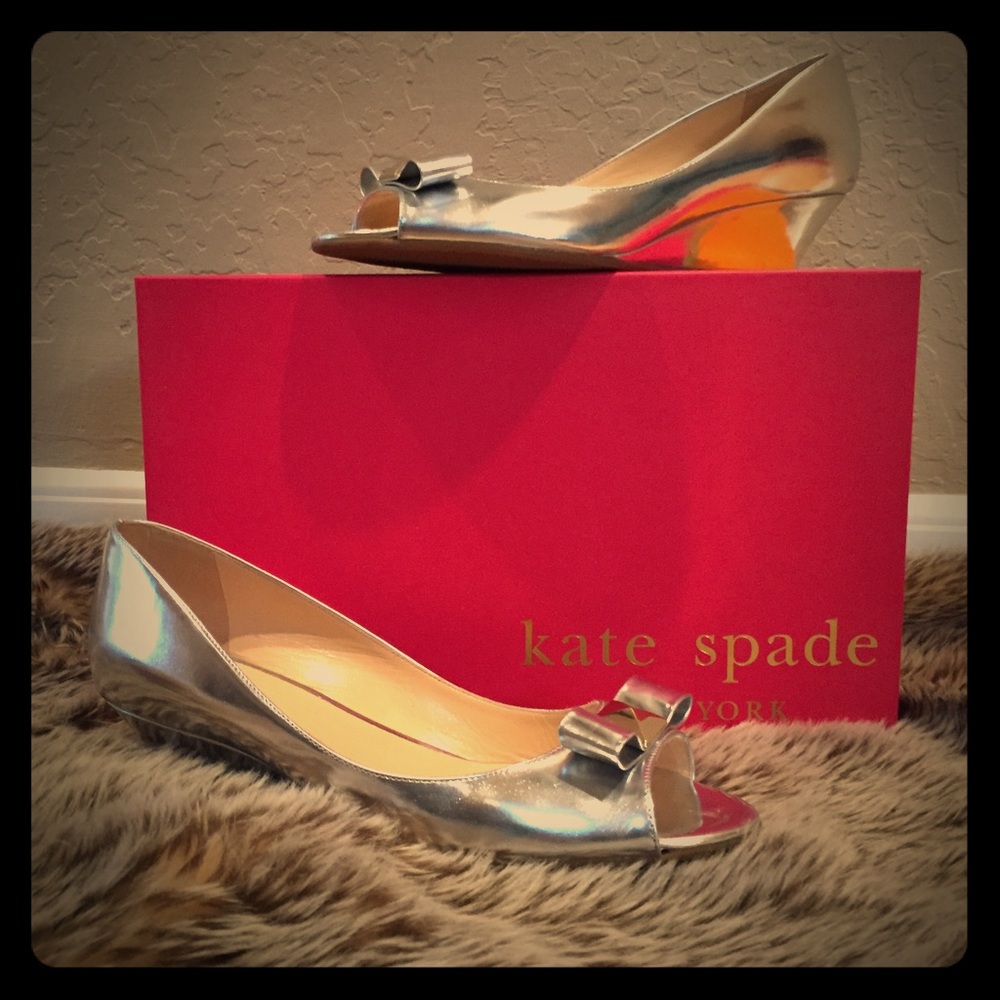 *MOVING SALE* Kate Spade Tenor Silver kitten heels