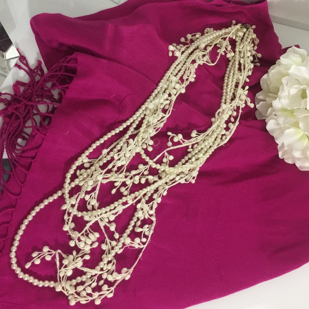 🎉 Pearl necklace 18" long 🎉