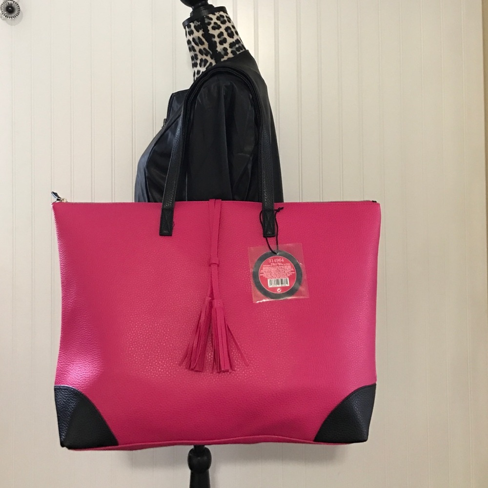 Overnight tote, bag.