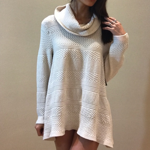 Sweaters - Brand new oatmeal sweater