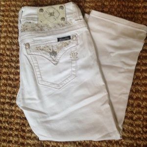 Miss me white cuffed Capri size 27