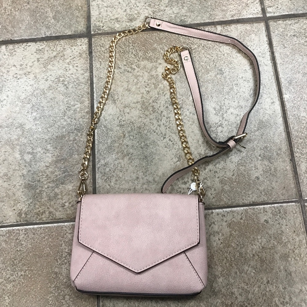 Urban Expressions "Dash" cross-body in Rose