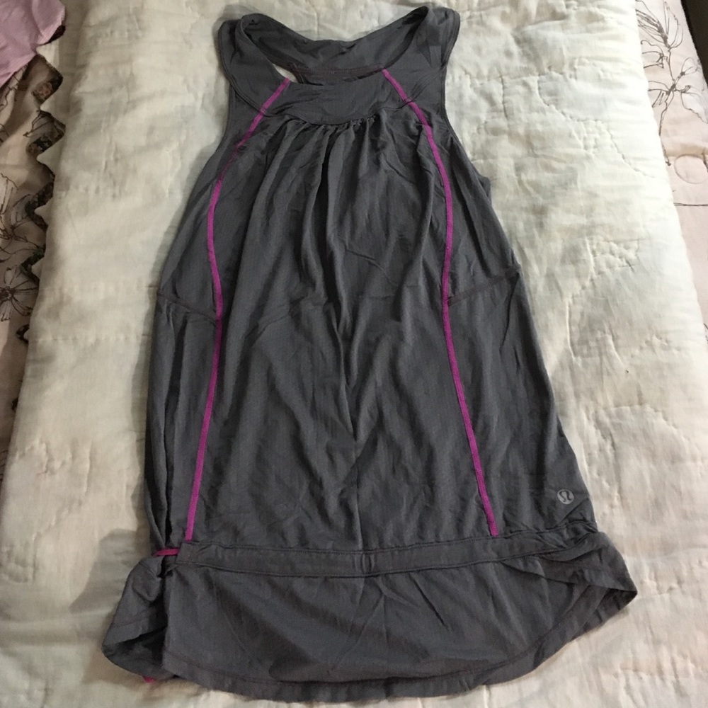 Lululemon workout tank