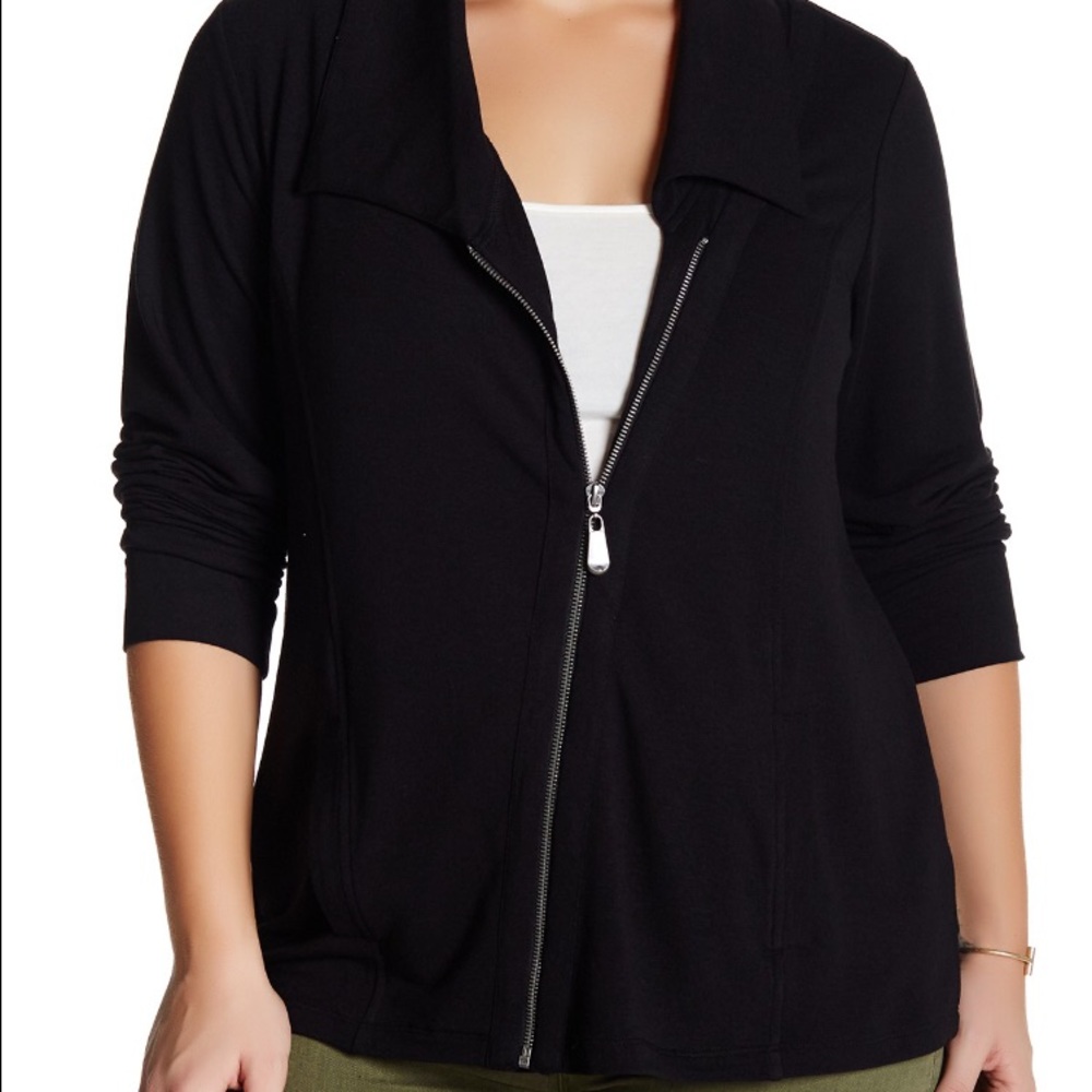 Black side zip tunic sweater.