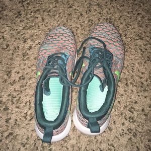 Nike Roshes
