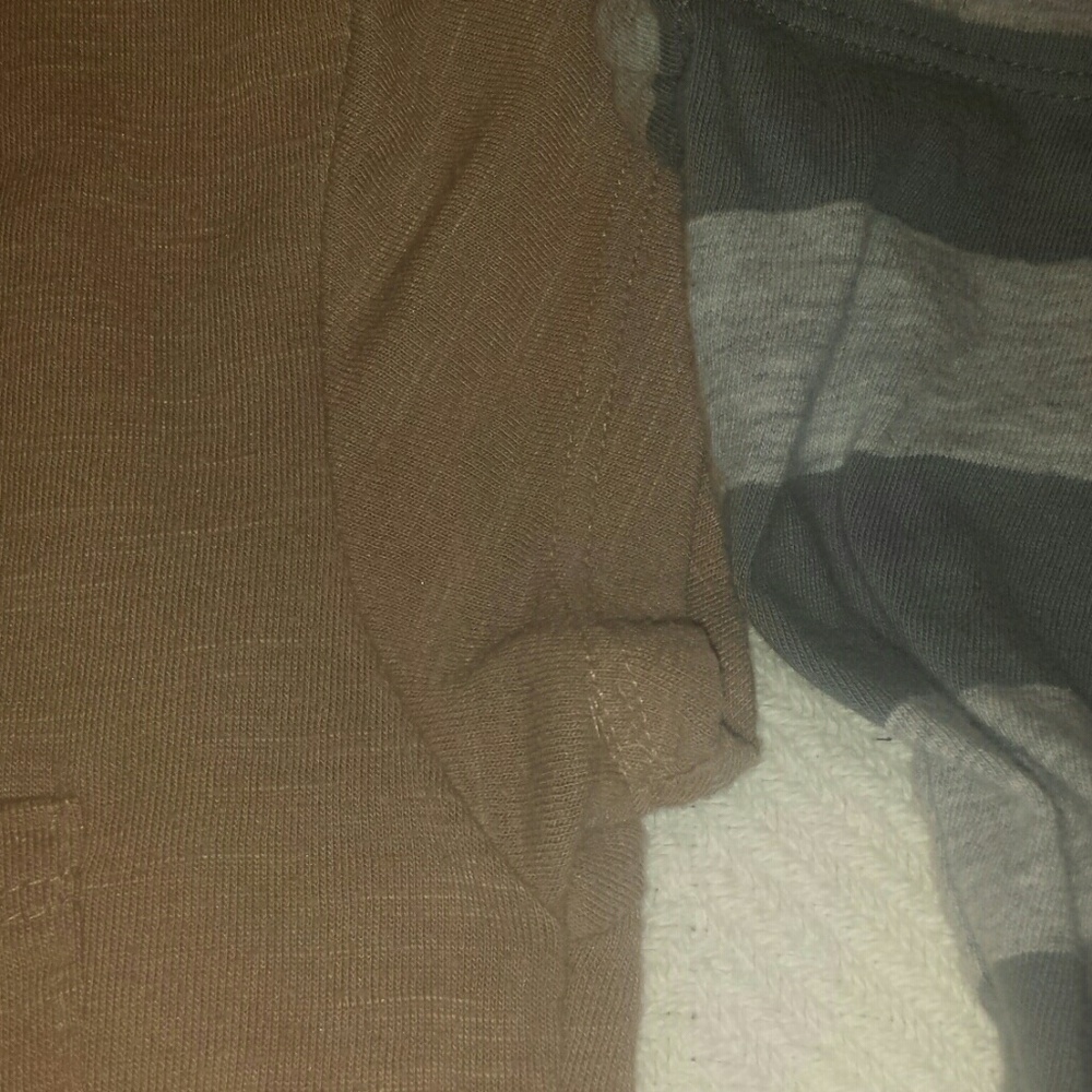Tshirt bundle - Picture 3 of 3