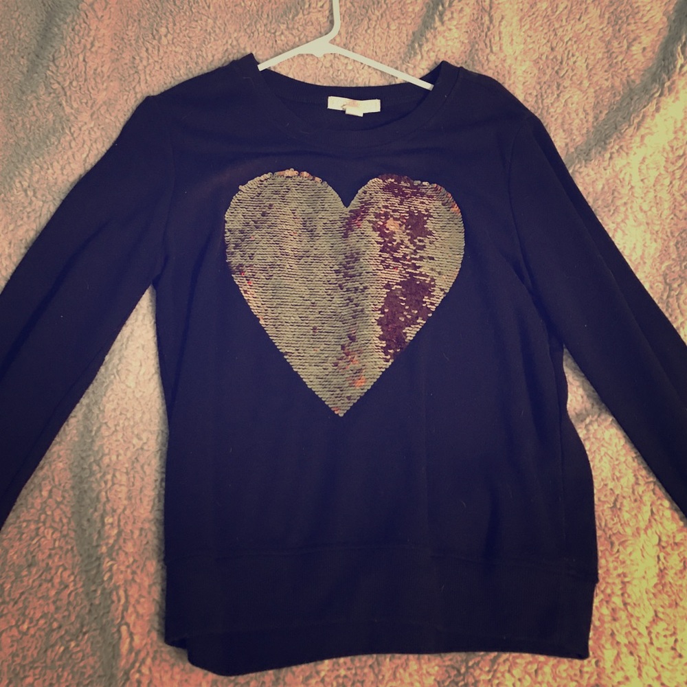 Black gold heart sweatshirt