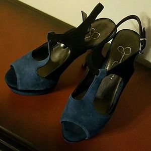 Jessica Simpson heels