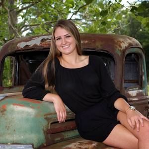 Meet your Posher, Breana