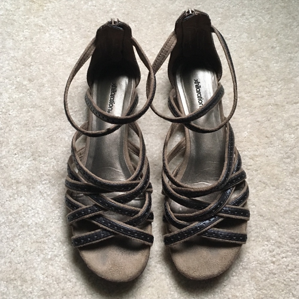 Xhilaration strappy sandals