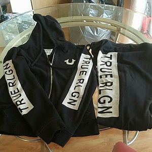 2 piece True Religion outfit
