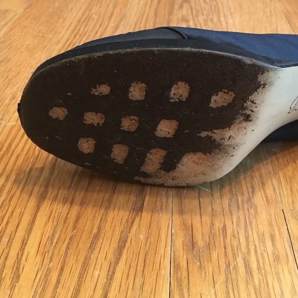 Heels - Picture 4 of 4