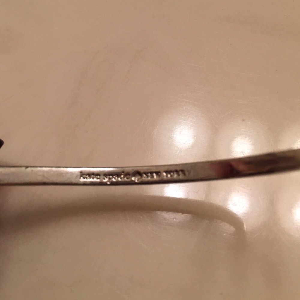Kate spade silver bow bracelet - Picture 2 of 3
