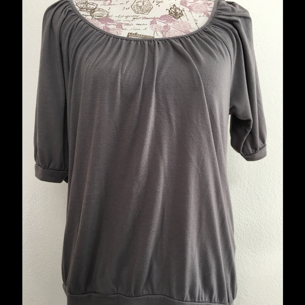 Grey Cropped Sleeve Top