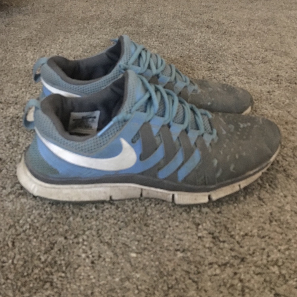 Mens nike blue and grey weeve training shoe