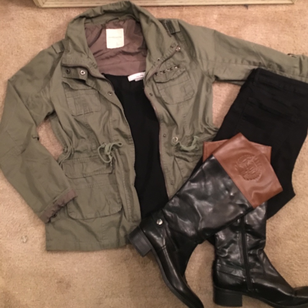 Tall black and brown boots.