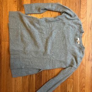 Loft grey sweater. Very good condition.