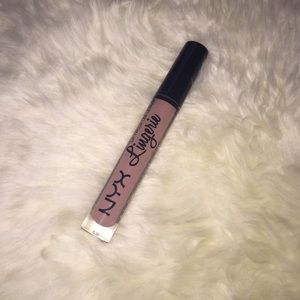 NYX Lip Lingerie in Satin Ribbon