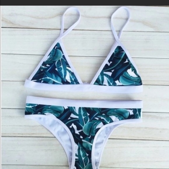 Bathing suit - Picture 2 of 2