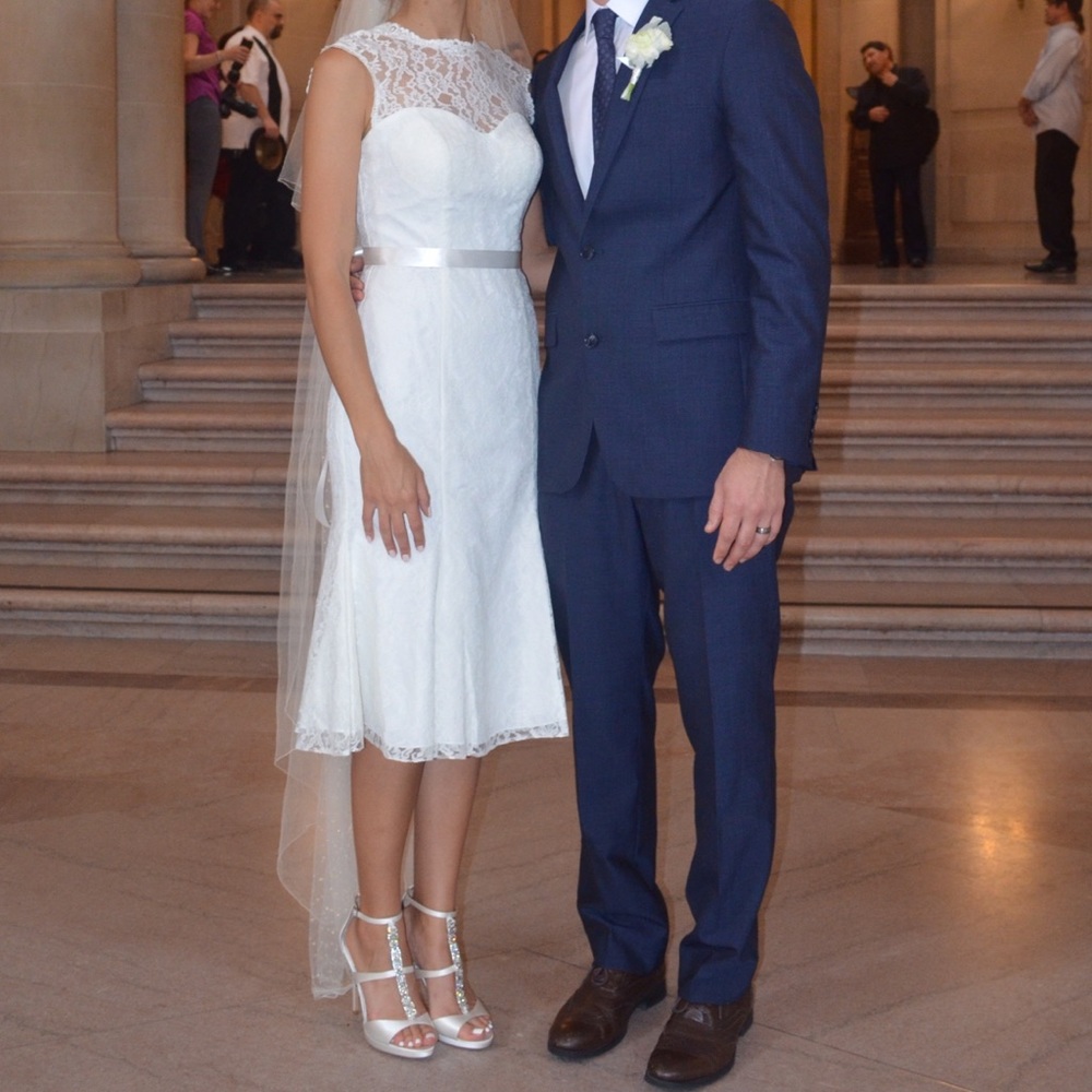 Lace Cap Sleeve knee length Wedding Dress
