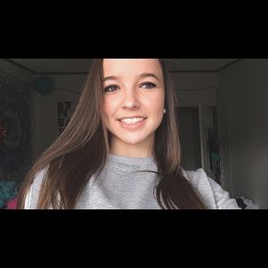 Meet your Posher, Madison