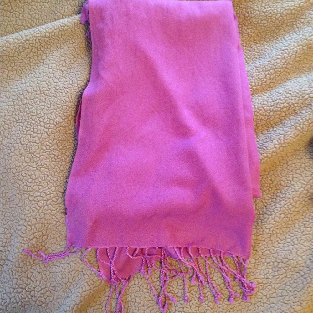 Magenta wrap