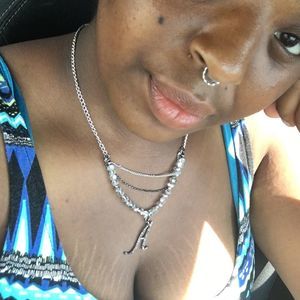 Meet your Posher, Ameshia