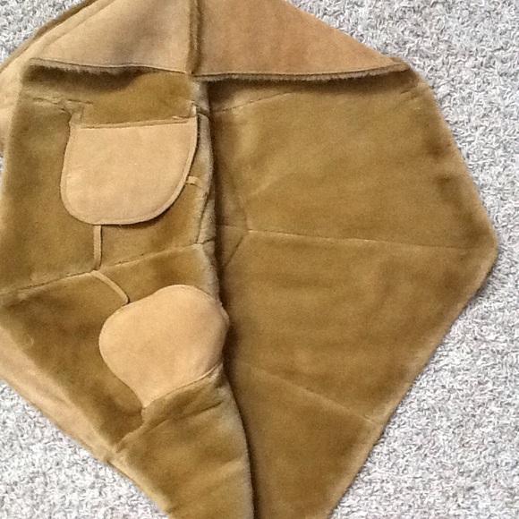 Ugg Australia chestnut Shearling Poncho - Picture 3 of 3