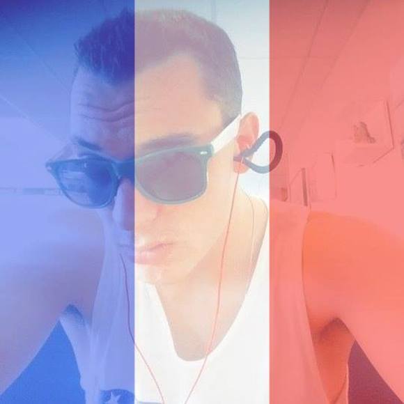 Meet your Posher, Devon - Picture 1 of 1