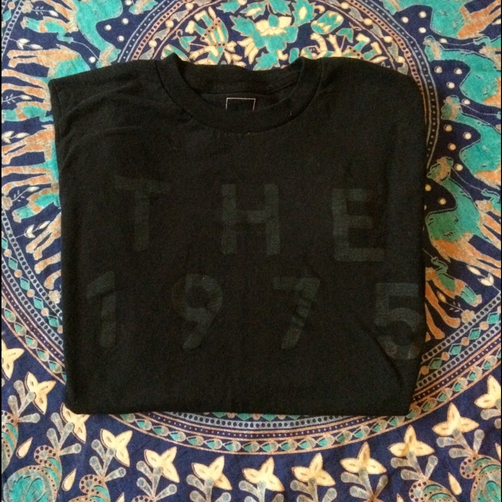 The 1975 Black On Black Pop Up T-Shirt