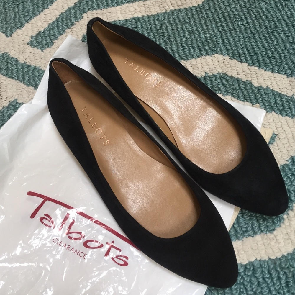 Brand new flat shoes