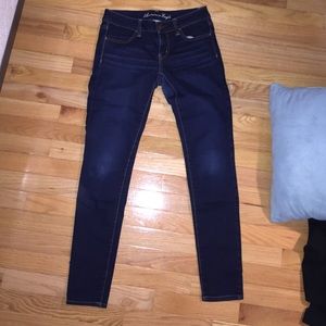 Dark wash jeggings