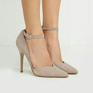 FOREVER 21 Taupe ankle strap pump heels FOREVER 21 Taupe ankle strap pump heels