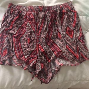 flowy hollister shorts