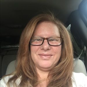 Meet your Posher, Michele