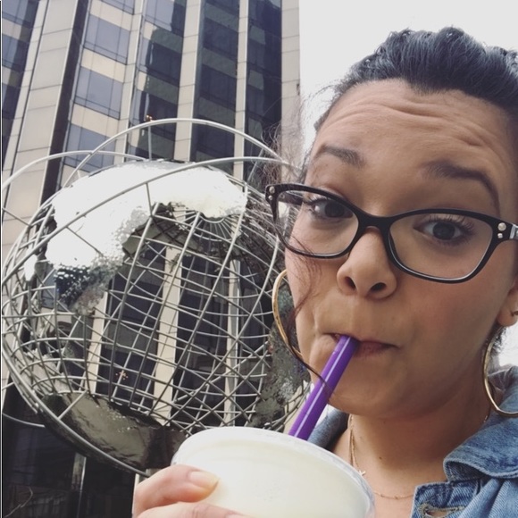 Meet your Posher, Milly - Picture 2 of 8