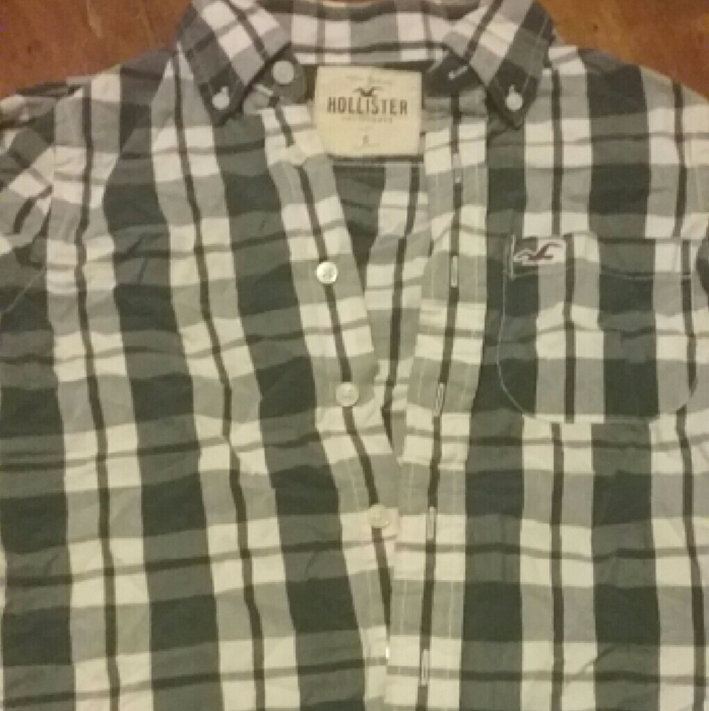 Hollister button up very comfy