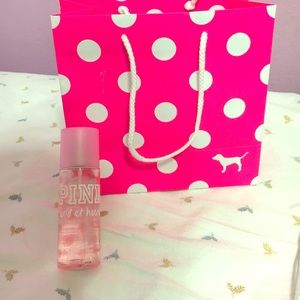 PINK Victoria Secret-Wild at heart