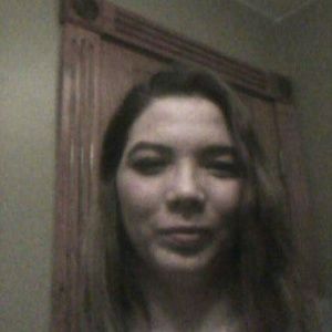 Meet your Posher, Tia