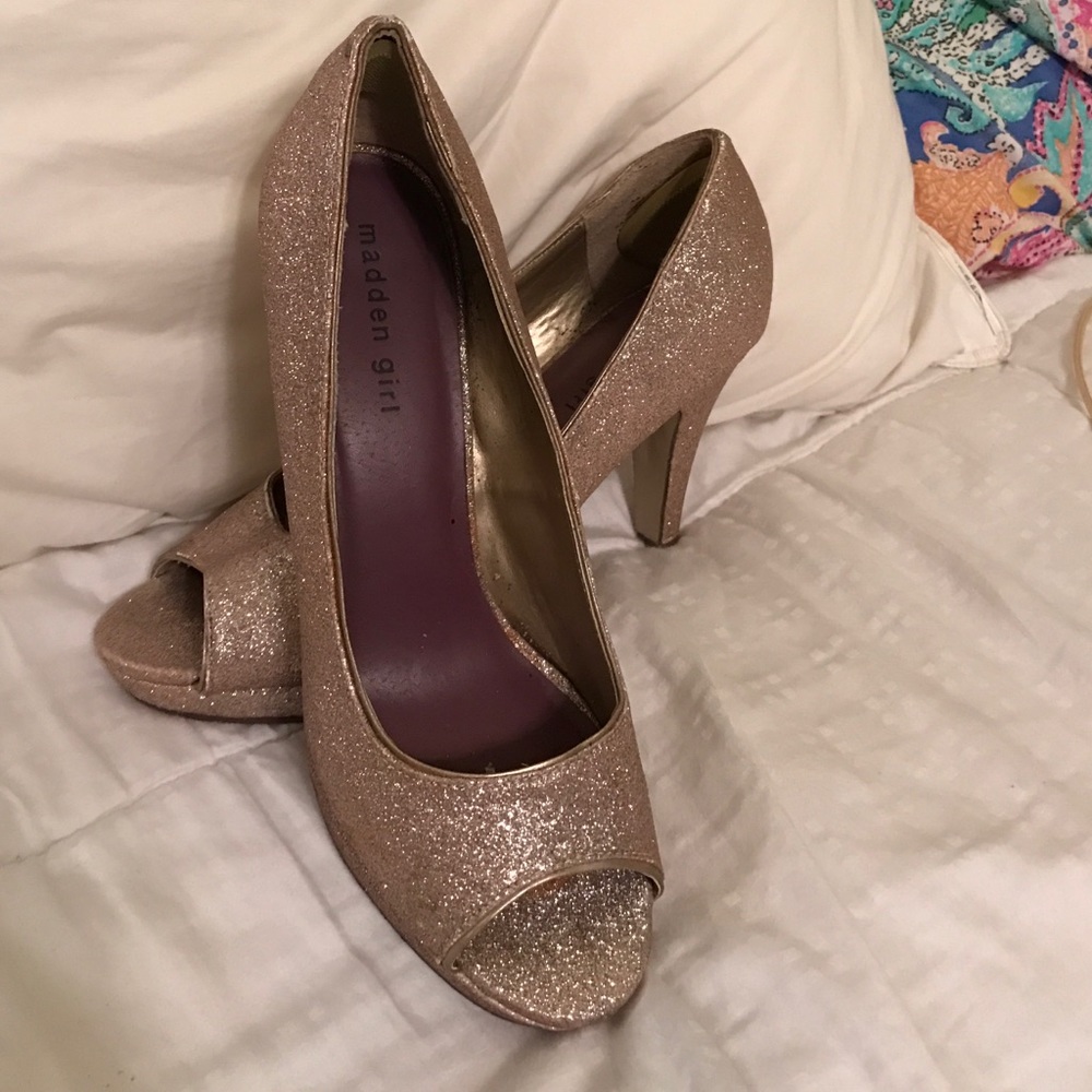 Gold peep toe heels 3 1/2 inches