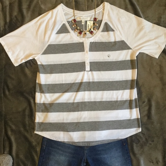 Aeropostale Tops - NWT AEROPOSTALE stripe top size XL