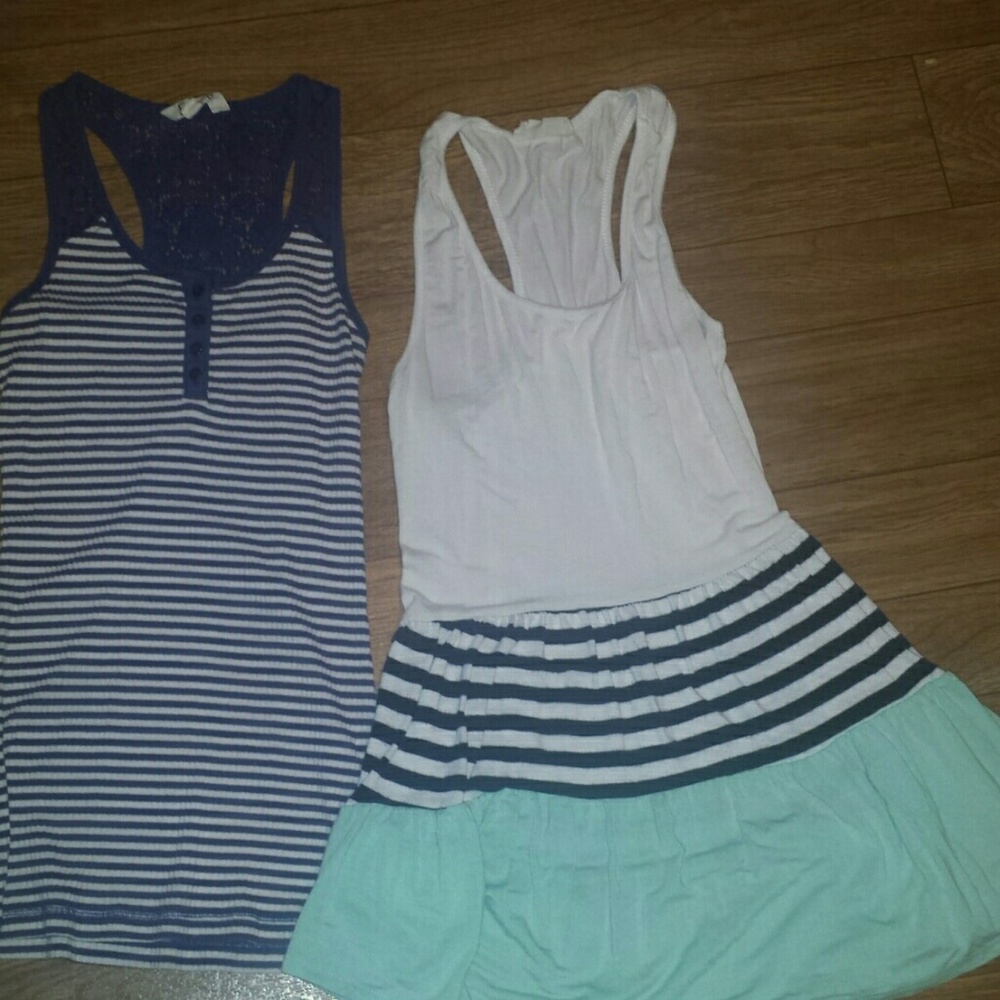 2 cute tanks