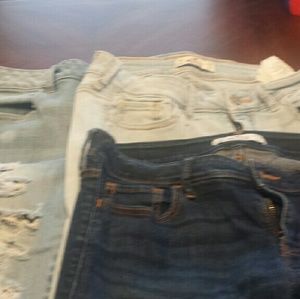 Hollister skinny jeans (2 pr) American Eagle 1 pr