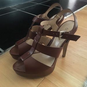 Brown Guess Heels